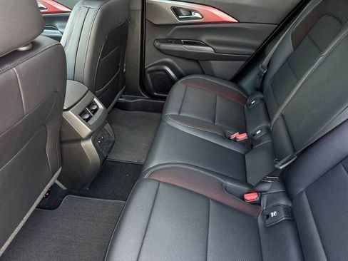 New 2026 Chevrolet Equinox EV RS image 11