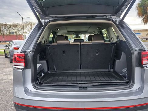 Used 2025 Volkswagen Atlas SEL image 27