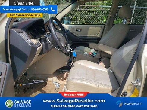 Used 2001 Toyota Highlander 4WD V6 image 9