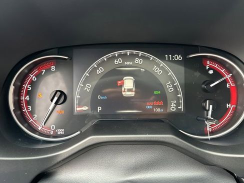 New 2025 Toyota RAV4 XLE image 27