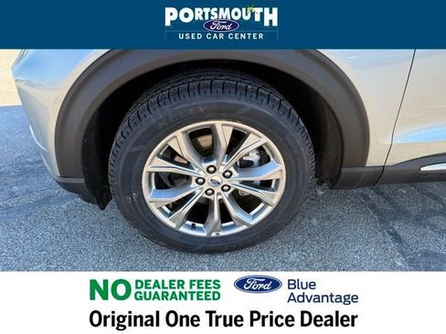 Used 2022 Ford Explorer XLT w/ Equipment Group 202A image 42