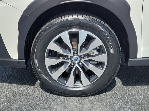 Used 2023 Subaru Outback Touring XT AWD/4WD image 5