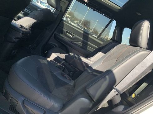 Certified 2024 Toyota Grand Highlander MAX Platinum image 10