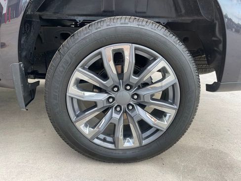 Used 2024 Chevrolet Silverado 1500 LT w/ Texas Edition Plus RWD image 17