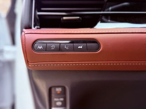 Certified 2026 INFINITI QX80 Autograph w/ Premium Cargo Package image 21