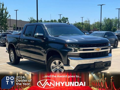 Used 2022 Chevrolet Silverado 1500 LT RWD image 1