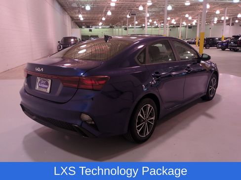 Certified 2023 Kia Forte LXS w/ LXS Technology Package FWD image 4