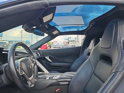 Used 2015 Chevrolet Corvette Stingray Coupe RWD image 11