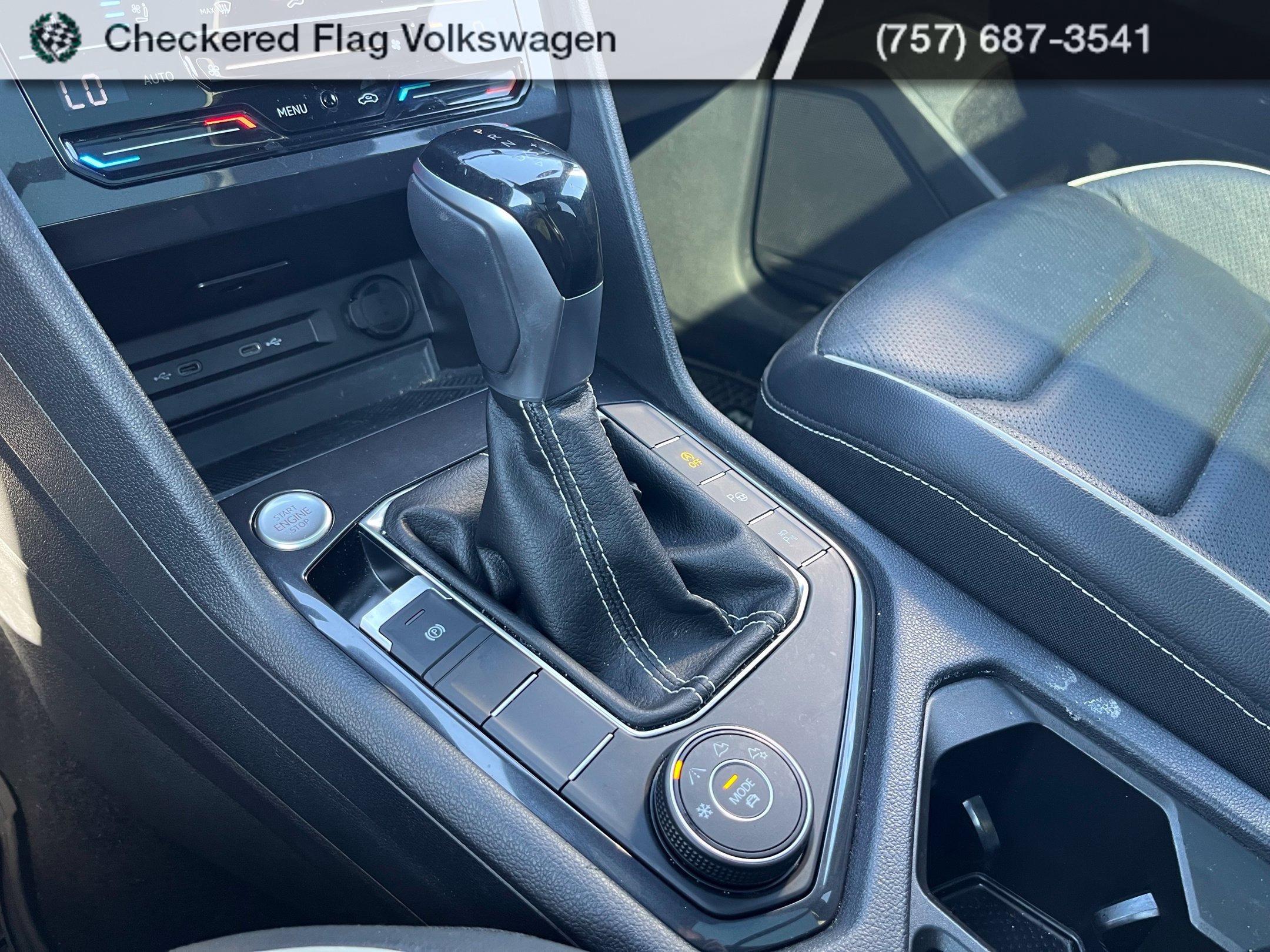 Used 2024 Volkswagen Tiguan SEL R-Line AWD/4WD image 46