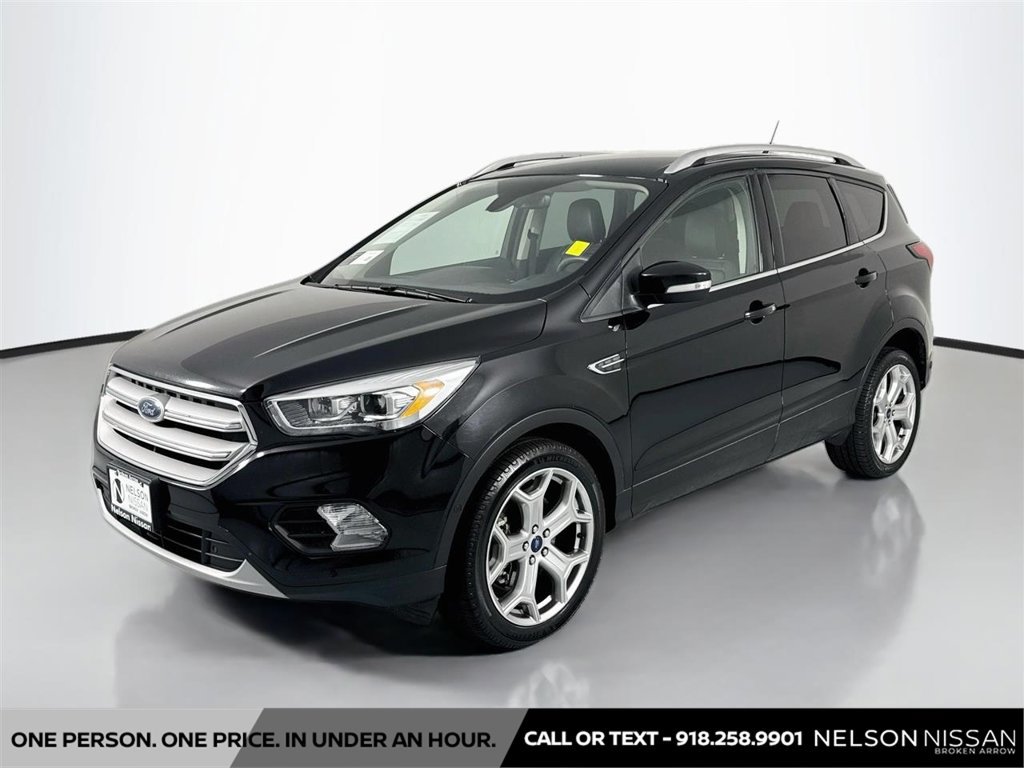 Used 2019 Ford Escape Titanium AWD/4WD image 1