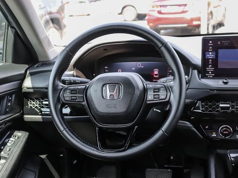 Used 2024 Honda Accord EX-L image 17