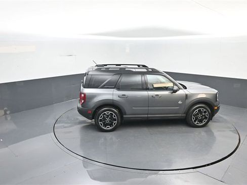 Certified 2025 Ford Bronco Sport Outer Banks w/ Outer Banks Tech Package+ image 26