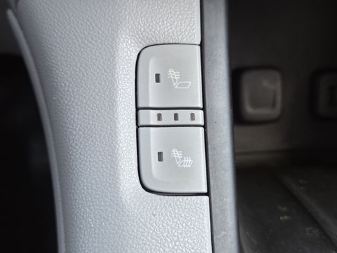 Used 2017 GMC Acadia SLT FWD image 5