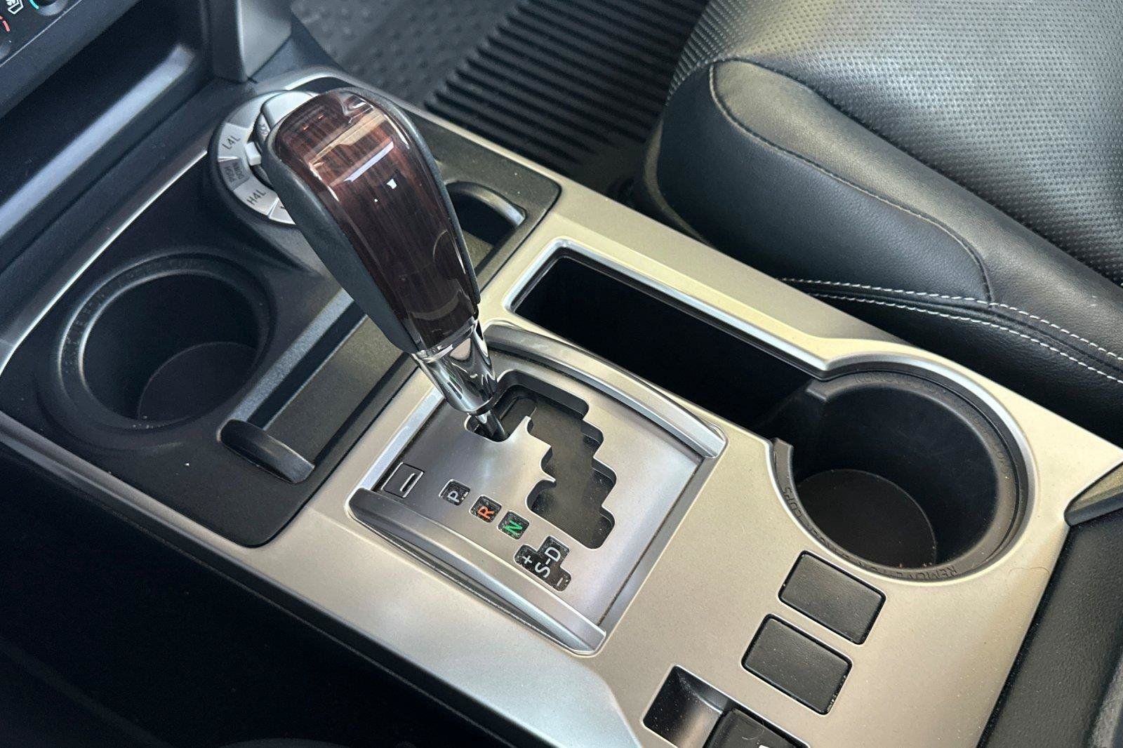 Used 2023 Toyota 4Runner Limited AWD/4WD image 23