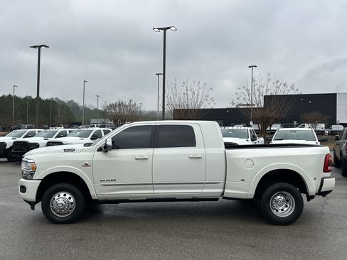 Used 2021 RAM 3500 Limited image 4