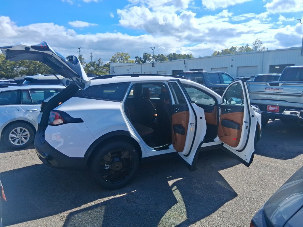 Certified 2026 Kia Sportage X-Line AWD/4WD image 13