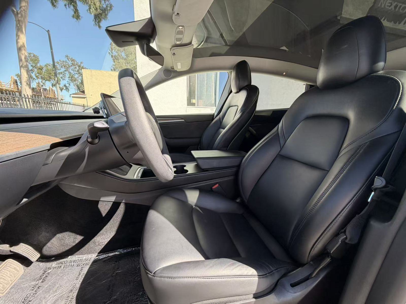 Used 2023 Tesla Model Y Long Range AWD/4WD image 7