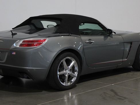 Used 2007 Saturn Sky w/ Premium Trim Pkg image 17