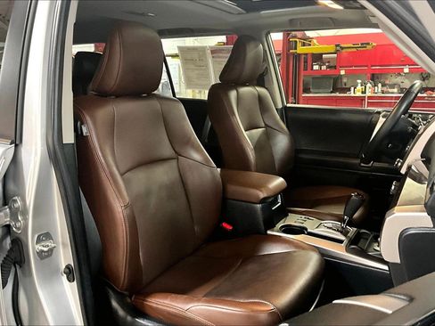 Used 2024 Toyota 4Runner Limited image 7