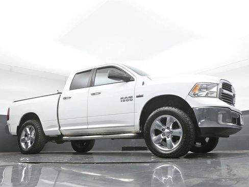 Used 2015 RAM 1500 Big Horn AWD/4WD image 30