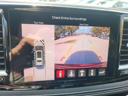 New 2026 Chrysler Pacifica Select image 29