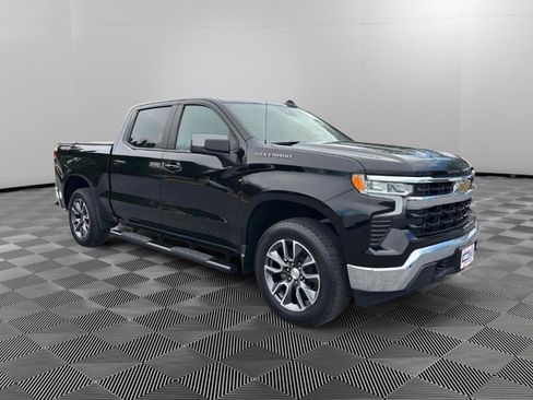 Certified 2023 Chevrolet Silverado 1500 LT AWD/4WD image 2