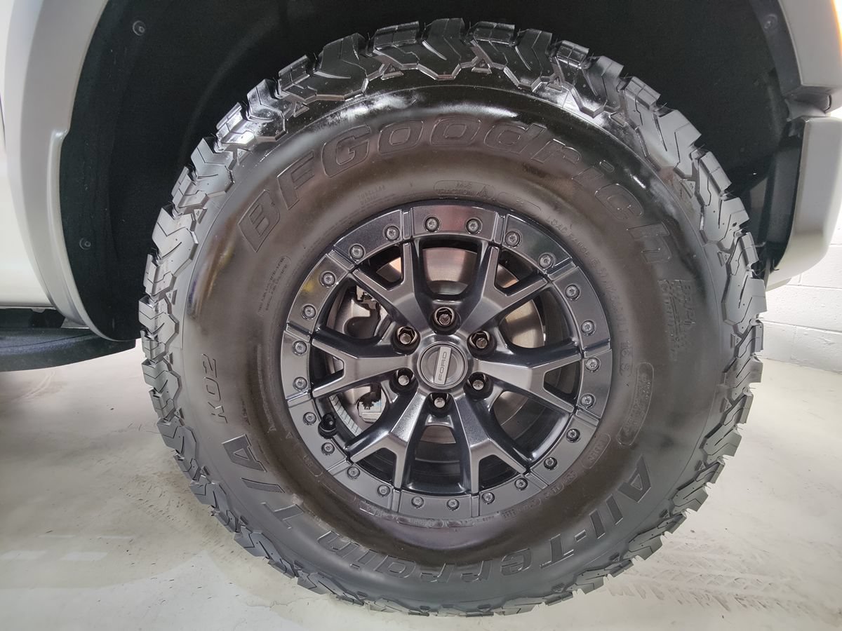 Used 2023 Ford F150 Raptor w/ Raptor 37 Performance Package AWD/4WD image 29