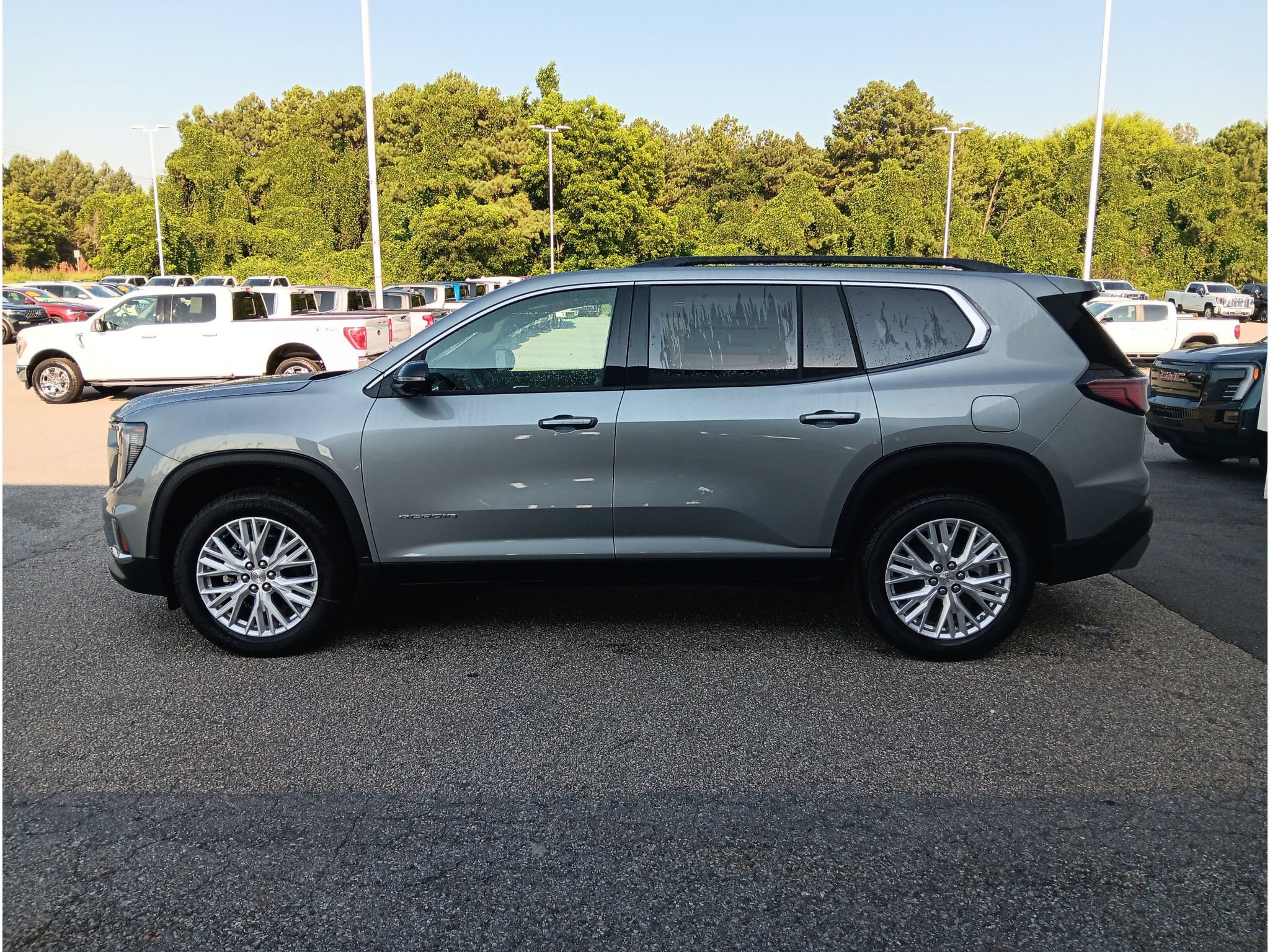 New 2026 GMC Acadia Elevation w/ Elevation Premium Package FWD image 3