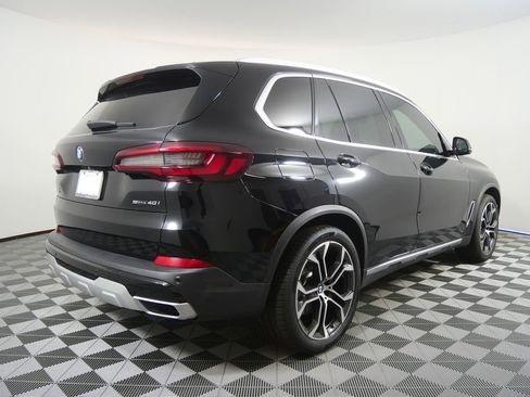 Used 2022 BMW X5 sDrive40i w/ Premium Package RWD image 3