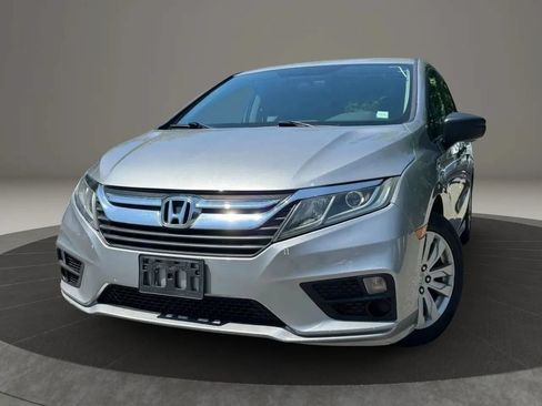 Used 2019 Honda Odyssey LX image 1
