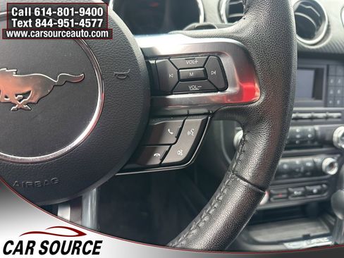 Used 2017 Ford Mustang V6 image 13