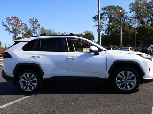 Certified 2025 Toyota RAV4 XLE Premium image 6