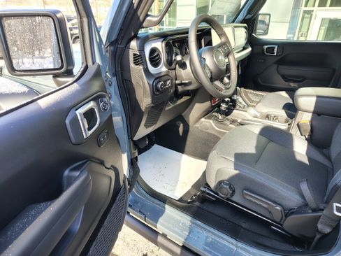New 2026 Jeep Wrangler Sport AWD/4WD image 14