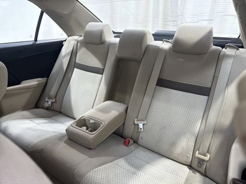 Used 2013 Toyota Camry XLE FWD image 13