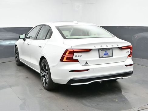 Used 2023 Volvo S60 B5 Core w/ Climate Package FWD image 8