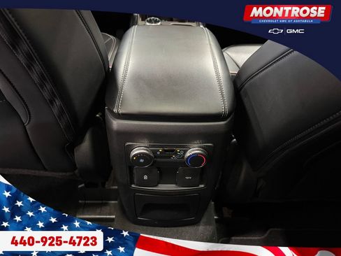 Used 2022 Ford Explorer XLT w/ Equipment Group 202A AWD/4WD image 36