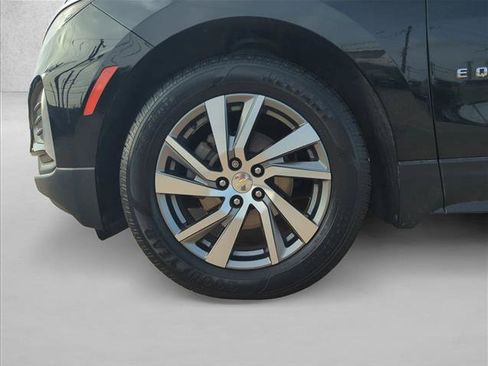 Used 2022 Chevrolet Equinox LT FWD image 22