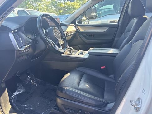 Used 2025 MAZDA CX-70 3.3 Turbo w/ Preferred Package AWD/4WD image 3