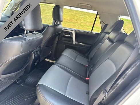 Used 2020 Toyota 4Runner SR5 Premium AWD/4WD image 13