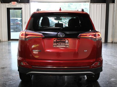 Used 2017 Toyota RAV4 SE w/ Power Extra Value Package FWD image 4