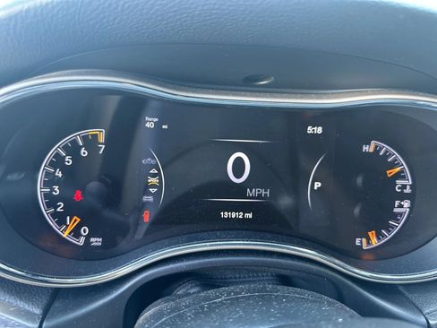 Used 2017 Jeep Grand Cherokee Limited w/ Luxury Group II AWD/4WD image 17
