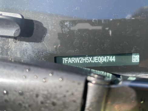 Used 2018 Honda CR-V EX image 16