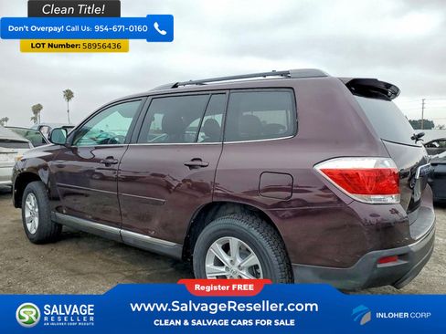 Used 2011 Toyota Highlander 4WD w/ Tech Pkg image 3