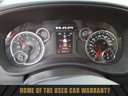 Used 2024 RAM 2500 Big Horn w/ Bed Utility Group image 19