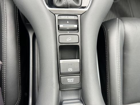 Used 2024 Honda HR-V EX-L image 27