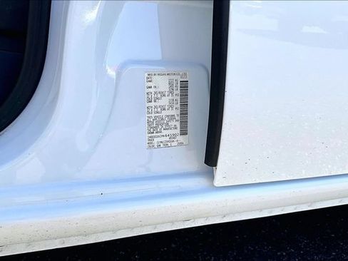 Used 2023 Nissan Frontier SV w/ SV Convenience Package AWD/4WD image 19