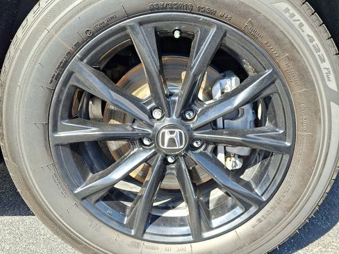 Used 2025 Honda CR-V Sport image 8