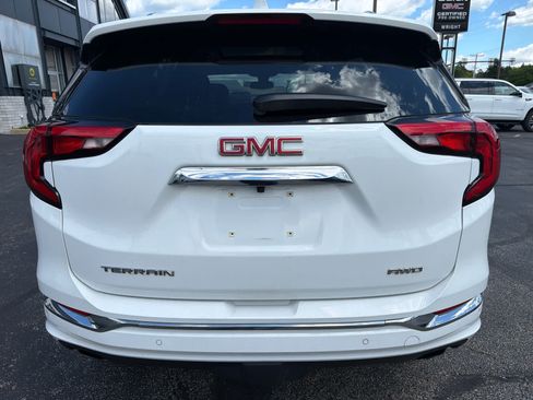 Used 2018 GMC Terrain Denali w/ Advanced Safety Package AWD/4WD image 8