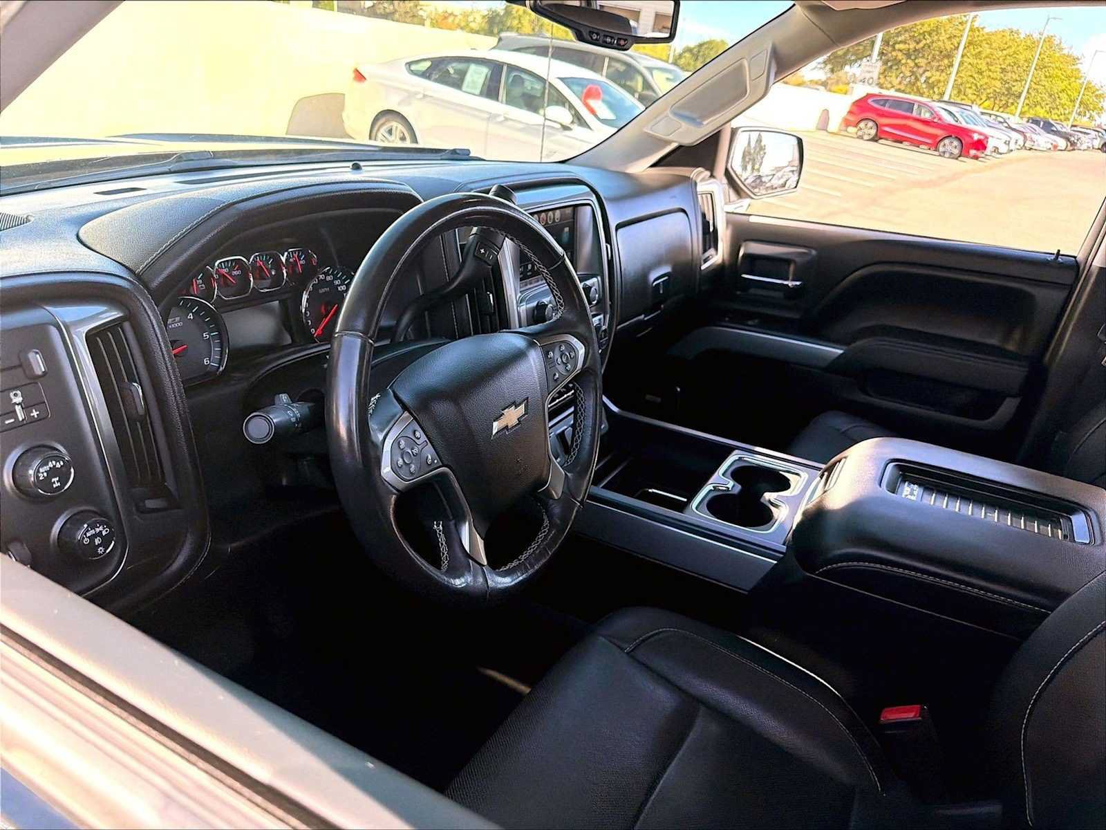 Used 2018 Chevrolet Silverado 1500 LTZ Z71 w/ LTZ Plus Package AWD/4WD image 17