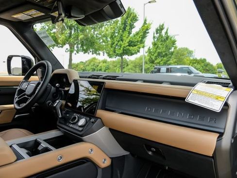 New 2026 Land Rover Defender 110 X AWD/4WD image 15